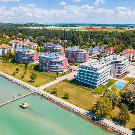 Myflat Coral Beach32 Apartment Siofok