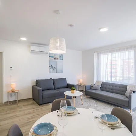 Myflat Coral Beach32 דירה *