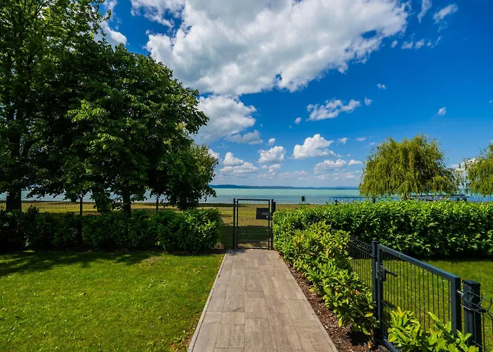 Myflat Coral Beach32 Apartament Siófok